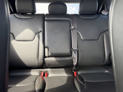 Used 2023 Jeep Compass Limited AWD/4WD image 19