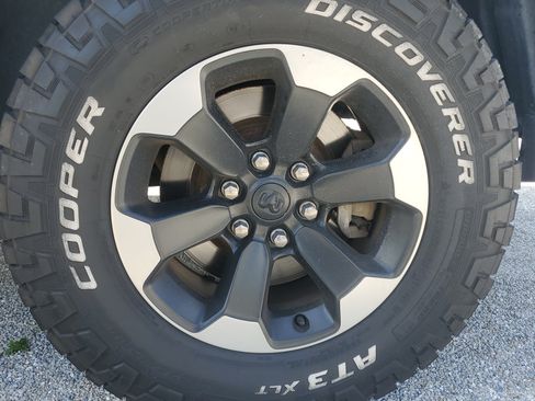 Used 2019 RAM 1500 Rebel w/ Rebel Level 2 Equipment Group AWD/4WD image 5