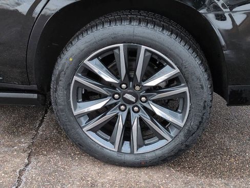 Used 2021 Cadillac Escalade Sport w/ Driver Assist Tech Package image 13