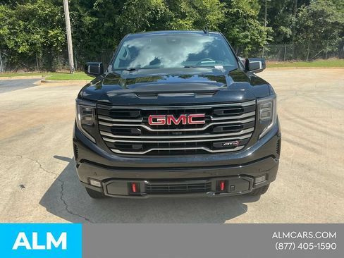 Used 2025 GMC Sierra 1500 AT4 w/ AT4 Premium Package AWD/4WD image 10