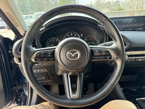 Used 2024 MAZDA MAZDA3 s FWD image 25