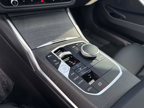 New 2026 BMW 330i Sedan w/ M Sport Package RWD image 27