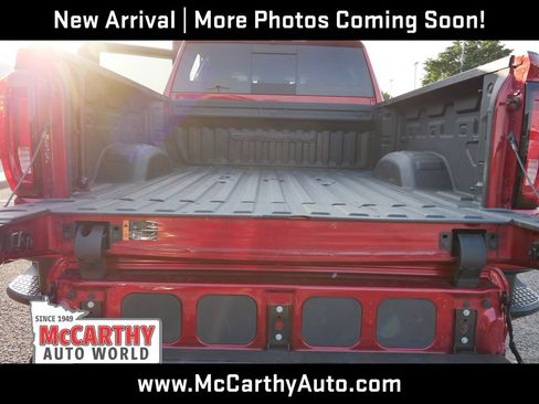Used 2023 GMC Sierra 3500 Denali w/ Denali Ultimate Package AWD/4WD image 11