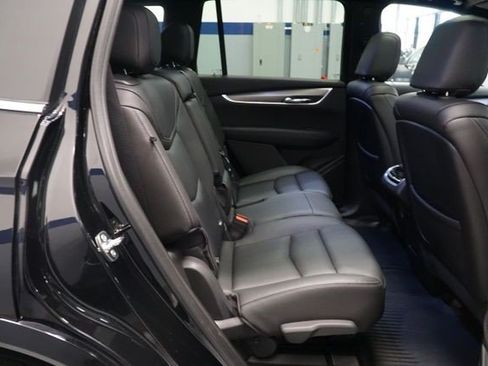 Certified 2024 Cadillac XT6 Luxury w/ LPO, Floor Liner Package AWD/4WD image 21