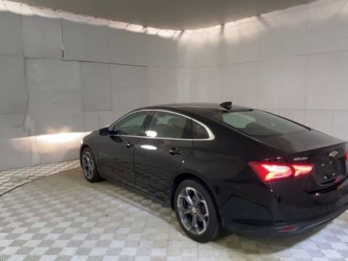 Used 2022 Chevrolet Malibu LT image 9