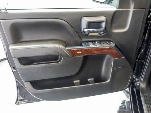 Used 2018 GMC Sierra 1500 SLE w/ SLE Value Package image 24