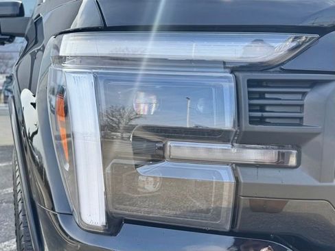 Used 2025 Ford F150 Lariat w/ Equipment Group 502A High AWD/4WD image 12