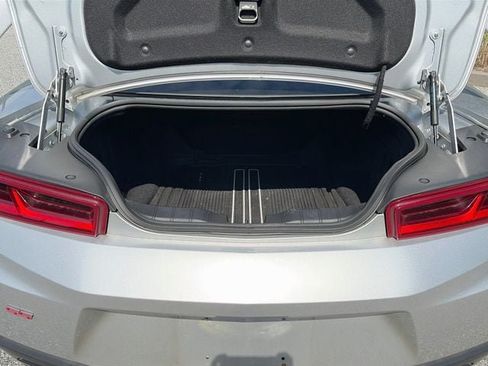 Used 2016 Chevrolet Camaro SS RWD image 12