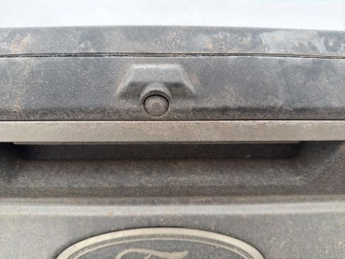 Used 2021 Ford F250 Lariat image 5