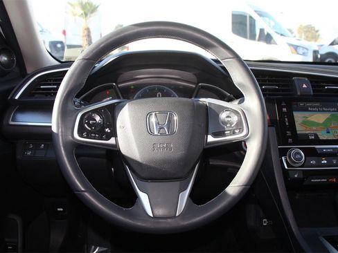 Used 2016 Honda Civic Touring image 14