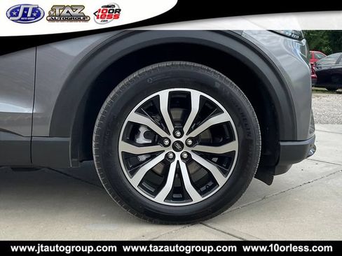 Used 2025 Ford Explorer ST-Line w/ Premium Package RWD image 9