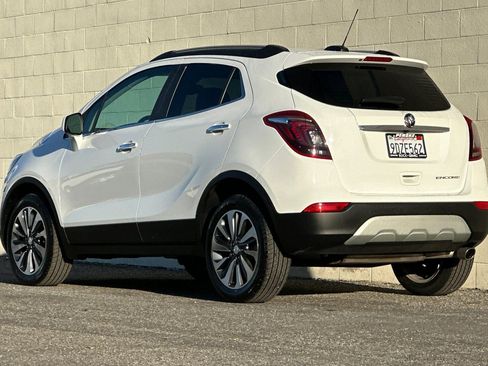 Certified 2022 Buick Encore Preferred w/ Safety Package image 6