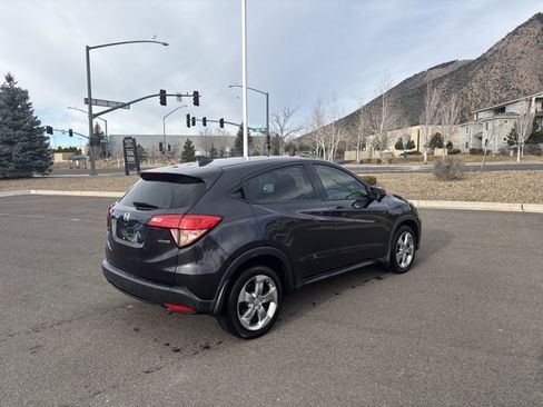 Used 2016 Honda HR-V EX image 3