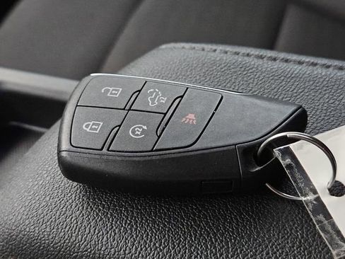 Used 2024 Chevrolet Silverado 1500 Custom Trail Boss w/ LPO, Dark Essentials Package AWD/4WD image 35