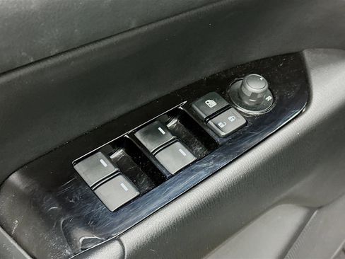 Used 2025 MAZDA CX-5 AWD 2.5 S w/ Select Package image 15