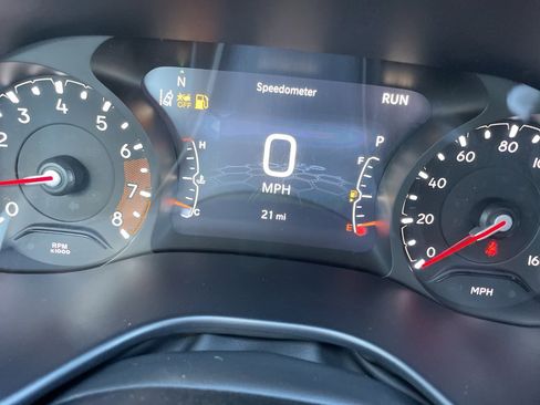 New 2026 Jeep Compass Latitude image 11