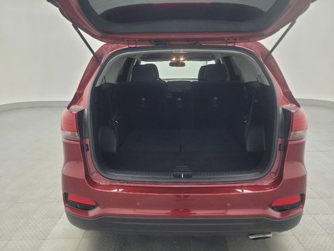 Used 2020 Kia Sorento S image 29