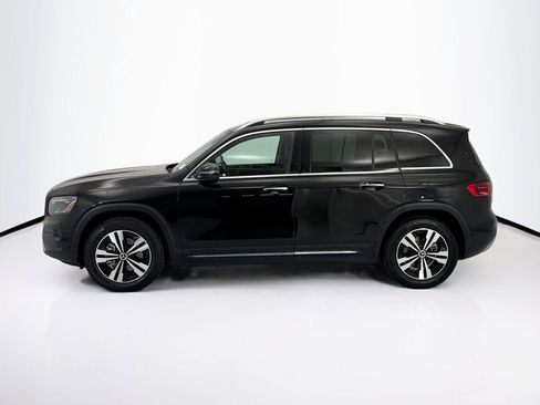 Certified 2025 Mercedes-Benz GLB 250 4MATIC image 8