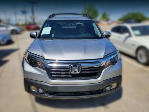 Used 2018 Honda Ridgeline RTL image 16