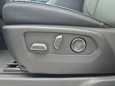 New 2026 GMC Sierra 2500 Denali w/ Denali Reserve Package image 19