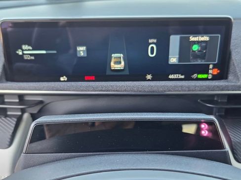 Certified 2025 Ford Mustang Mach-E Premium image 20