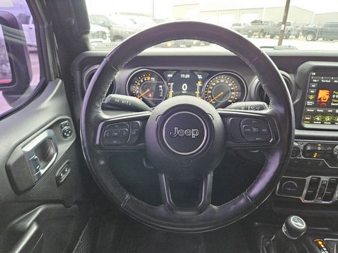 Used 2021 Jeep Gladiator Sport image 20