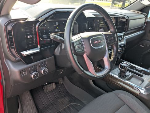 Used 2024 GMC Sierra 1500 Elevation w/ Preferred Package AWD/4WD image 16