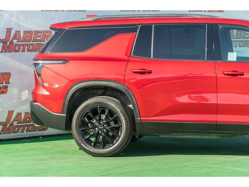 Used 2024 Chevrolet Traverse LT w/ Midnight/Sport Edition FWD image 35