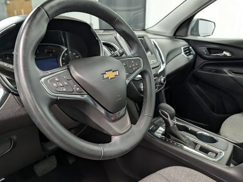 Used 2024 Chevrolet Equinox LT AWD/4WD image 18