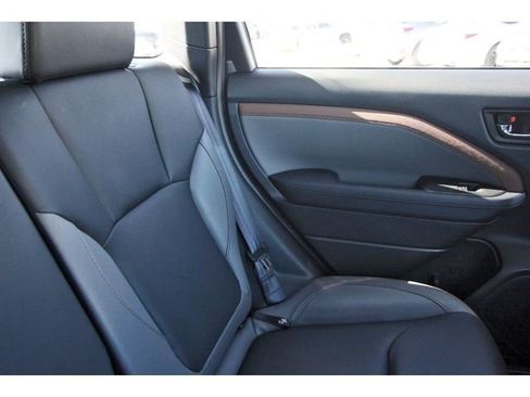 Used 2025 Subaru Forester Sport image 14