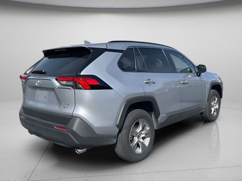Certified 2025 Toyota RAV4 LE image 5