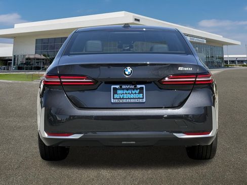 New 2026 BMW 530i w/ Convenience Package image 9