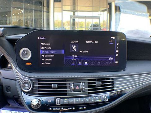 Used 2022 Lexus LS 500 LS 500 w/ Interior Upgrade Package image 16