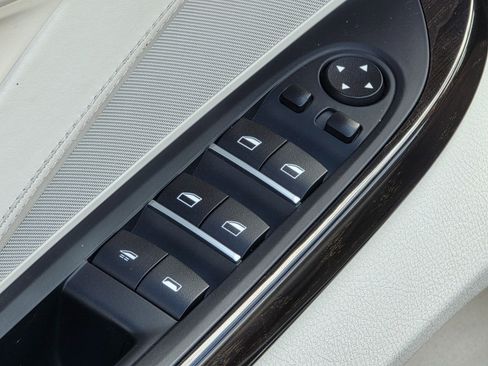 Used 2015 BMW 650i Convertible image 28