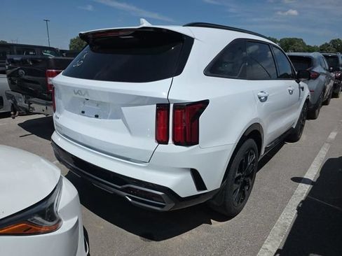 Used 2023 Kia Sorento SX FWD image 5