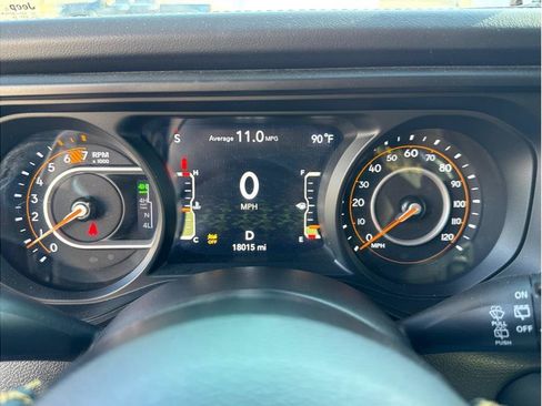 Used 2024 Jeep Wrangler Unlimited Rubicon 392 AWD/4WD image 22