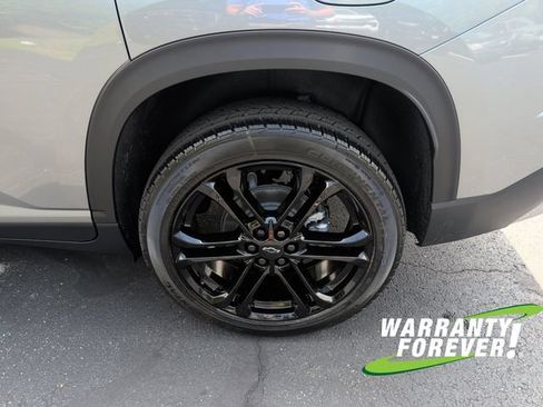 New 2026 Chevrolet Traverse LT w/ LPO, Floor Liner Package FWD image 21