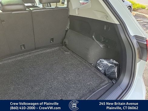 Certified 2024 Volkswagen Tiguan SE AWD/4WD image 51