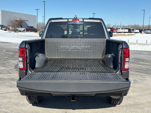 Used 2022 RAM 1500 Big Horn AWD/4WD image 40