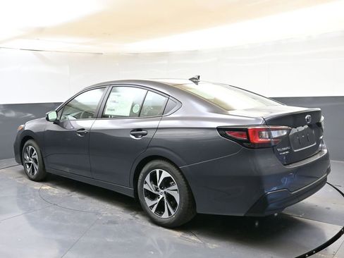 Certified 2025 Subaru Legacy Premium AWD/4WD image 3