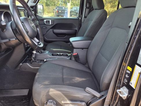 Used 2020 Jeep Gladiator Sport w/ Quick Order Package 24S image 26