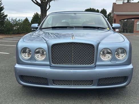 Used 2007 Bentley Azure image 1