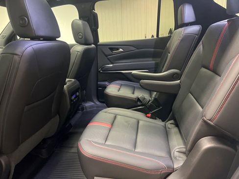 Certified 2024 Chevrolet Traverse RS w/ LPO, Floor Liner Package image 12