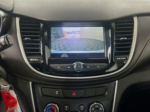 Used 2019 Chevrolet Trax LS w/ LPO, Cargo Package FWD image 16