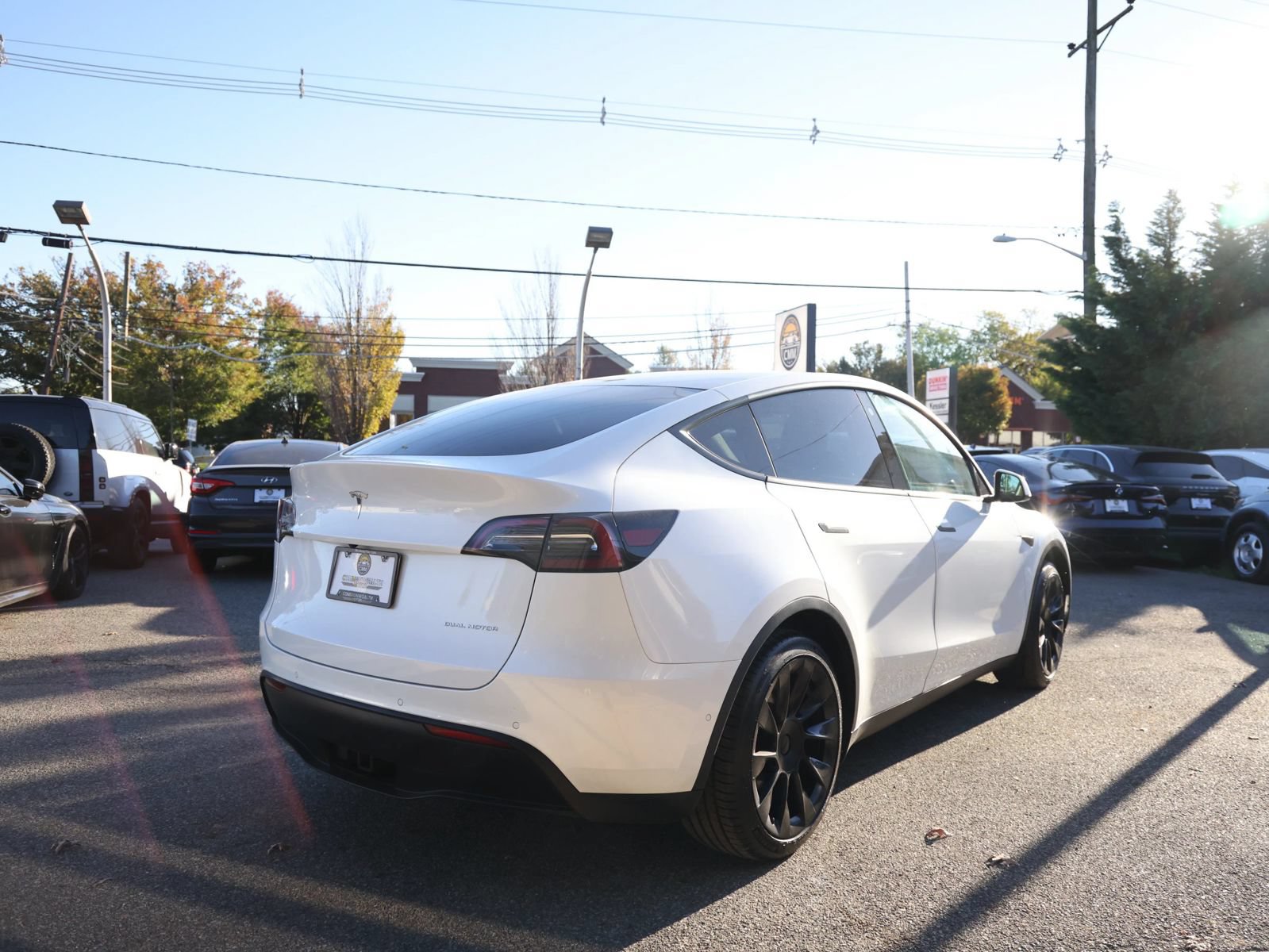 Used 2021 Tesla Model Y Long Range AWD/4WD image 6