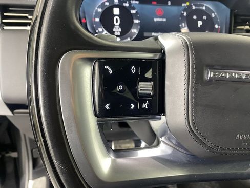 Used 2023 Land Rover Range Rover Long Wheelbase SE image 14