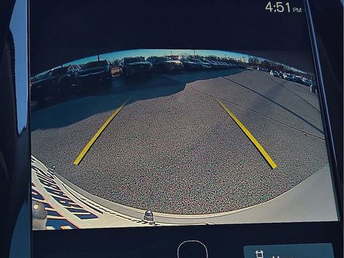 Used 2020 Volvo XC90 T5 Momentum image 16