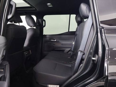 Certified 2026 Lexus GX 550 w/ Cold Area Package AWD/4WD image 11