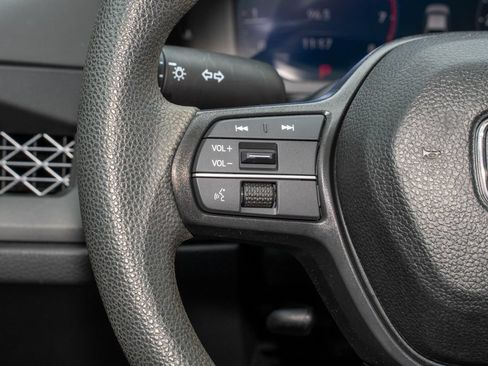 Used 2024 Honda Accord EX image 24