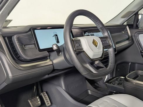 Used 2023 Rivian R1S Adventure AWD/4WD image 12